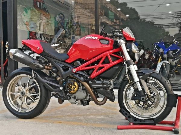 Ducati Monster 1100 ปี 2010 ครัชแห้ง กรุ๊งกริ๊งๆๆ ขี่มันส์ๆเสียงเร้าใจ​ เครื่องสมบูรณ์​มาก​